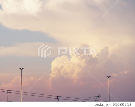 夏の日の入道雲 夏の日の入道雲 91630213