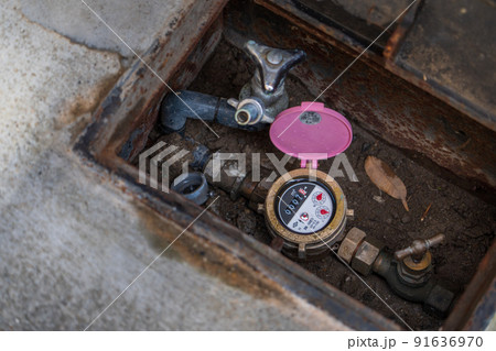 水道メーター 91636970