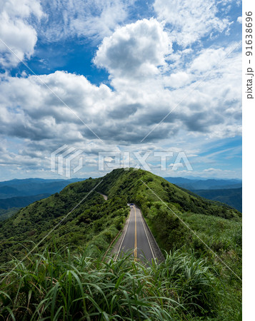 谷 山あい 渓谷 91638696