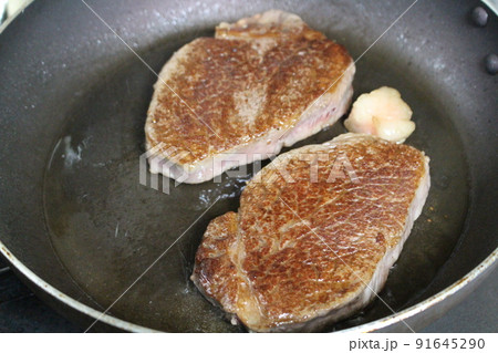 薩摩牛　焼肉丼　焼肉　焼肉店　焼肉定食　焼き方　ミディアムレア　BBQ 　切り口　カロリー　食べ放題 91645290