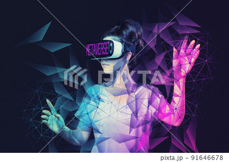 Futurism collage. A young woman in VR glasses creates neon abstract mesh and geometric triangles. Dark background. The concept of virtual reality, metaverse and 3D simulation 91646678