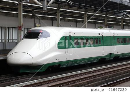 東北新幹線E2系緑帯カラー(宇都宮駅) 東北新幹線E2系緑帯カラー(宇都宮駅) 91647229