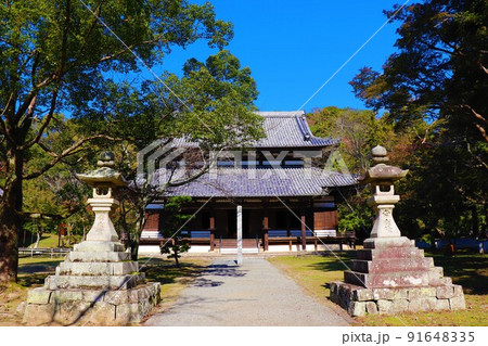 根来寺　秋の風景 91648335