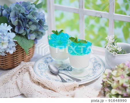 夏スイーツ アジサイ風ゼリー 夏スイーツ アジサイ風ゼリー 91648990