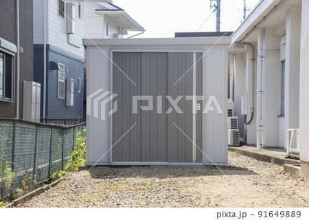 物置。物置き。倉庫。 物置。物置き。倉庫。 91649889