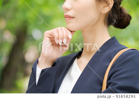 20代女性　新緑　パーツカット 91658293