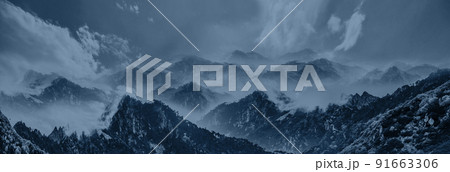 山脈 山岳 ヒルズ 91663306
