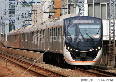 東急大井町線 6020系急行(高津〜溝の口) 東急大井町線 6020系急行(高津〜溝の口) 91663448