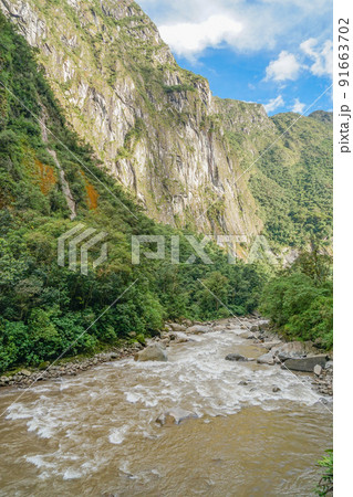 ウルバンバ川 ウルバンバ川 91663702