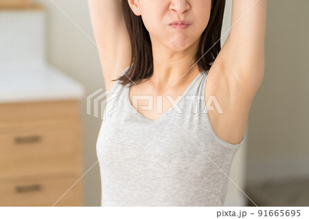 Cosmetically Cosmetically 91665695