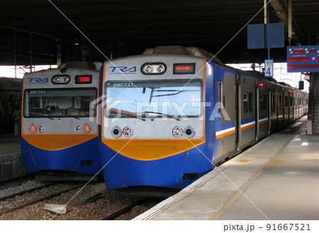 台湾のEMU700型電車 台湾のEMU700型電車 91667521