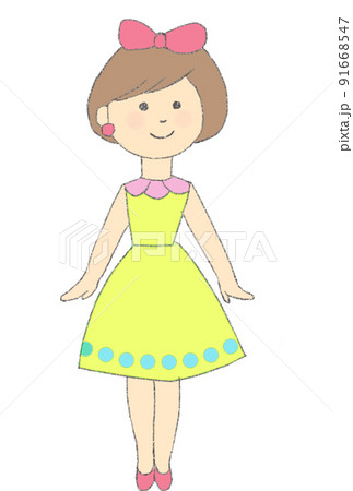 黄色いワンピースを着たショートカットの女の子 91668547