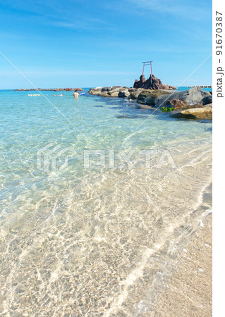 日本海の浜辺 (鳥取県 ハワイ海水浴) 日本海の浜辺 (鳥取県 ハワイ海水浴) 91670387