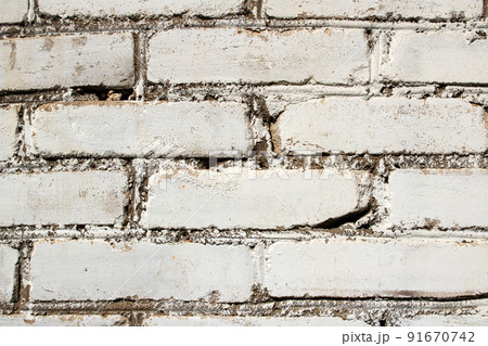 White brick wall closeup, background or texture 91670742