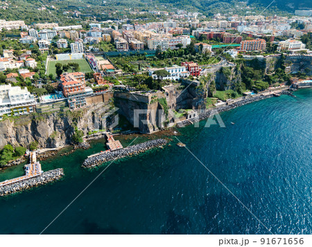 Aerial drone view of the Tyrrhenian sea coast in Sorrento, Italy 91671656