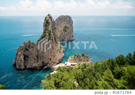 Tyrrhenian sea coast of Capri, Italy Tyrrhenian sea coast of Capri, Italy 91671764