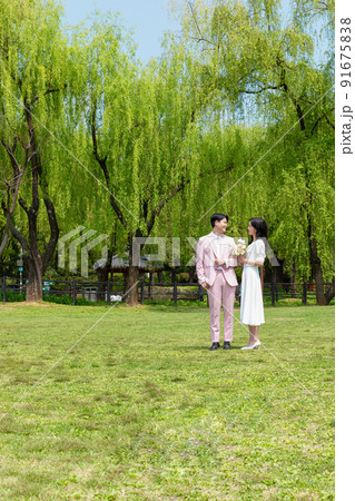 Korean Asian couple self small wedding concept in spring 91675838