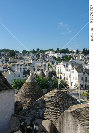 アルベルベッロの世界遺産の街並み	 アルベルベッロの世界遺産の街並み	 91676737