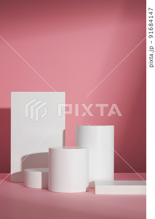 Circle , square white podium ,  in pink background and blank space for advertising , abstract content , front view 91684147