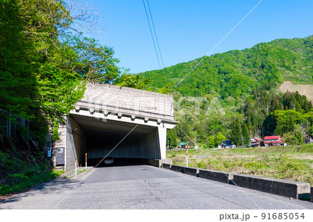 板倉ロックシェッド 国道158号湯上発電所付近の覆道(福井県大野市) 板倉ロックシェッド 国道158号湯上発電所付近の覆道(福井県大野市) 91685054