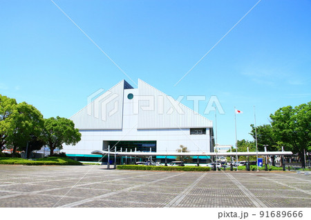 豊川市、豊川市総合体育館の風景 91689666