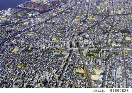 神戸線の住吉駅付近を空撮 神戸線の住吉駅付近を空撮 91690828