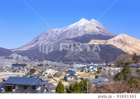 冬の由布岳 91691363