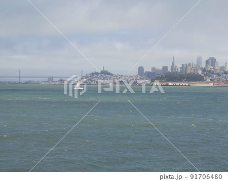 サンフランシスコ_海_市内_ベイブリッジ サンフランシスコ_海_市内_ベイブリッジ 91706480