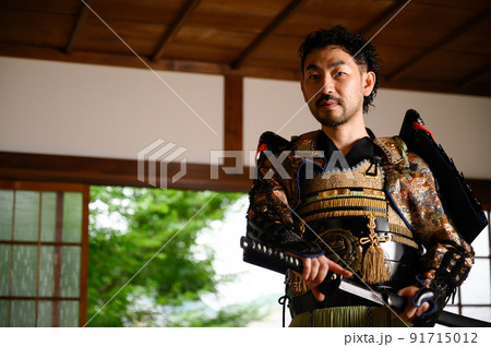 武士 91715012