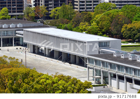 新緑の平和記念公園 新緑の平和記念公園 91717688
