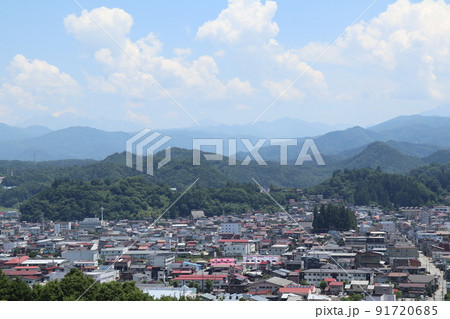 アルプス展望公園スカイパークから見た高山市街の眺望 アルプス展望公園スカイパークから見た高山市街の眺望 91720685