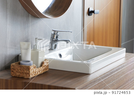 バスルーム 浴室 シンク 91724653