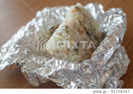 鮎ご飯のおむすび 91726247