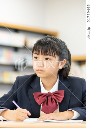中学生 教室 学校 撮影協力:中央工学校附属日本語学校 中学生 教室 学校 撮影協力:中央工学校附属日本語学校 91729446