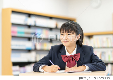 中学生 教室 学校 撮影協力:中央工学校附属日本語学校 中学生 教室 学校 撮影協力:中央工学校附属日本語学校 91729449