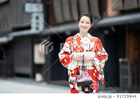 着物の女性 京都女子旅 着物の女性 京都女子旅 91729944