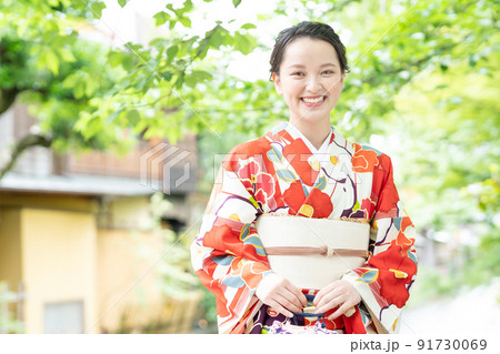 着物の女性　京都女子旅 91730069