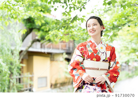 着物の女性　京都女子旅 91730070