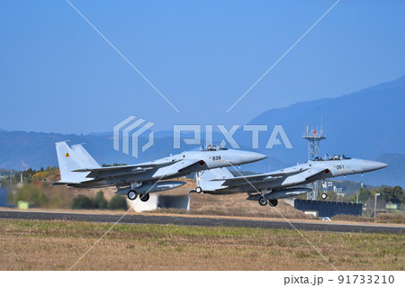 F-15 イーグル 戦闘機 編隊離陸 91733210