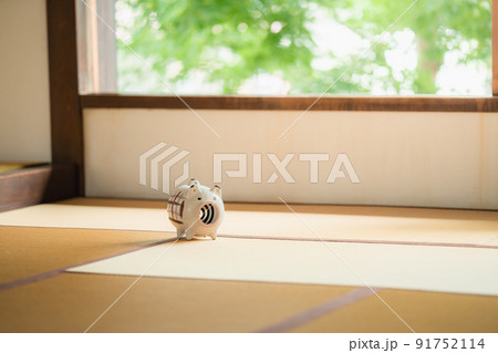 真夏の和室イメージ 91752114