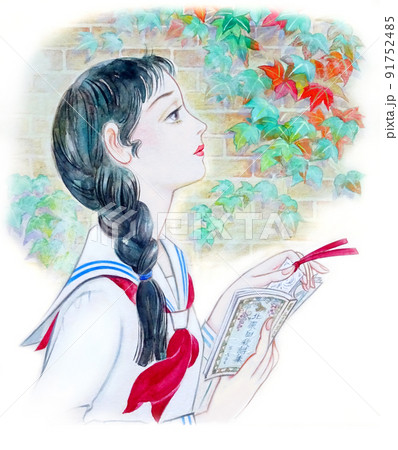 昭和レトロ 蔦の絡まるレンガの壁とセーラー服の少女 91752485