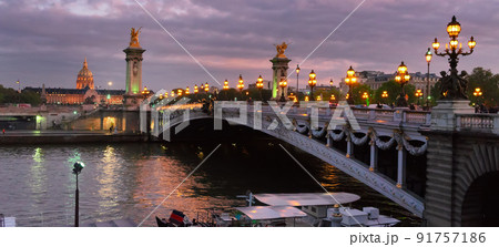 Bridge of Alexandre III, Paris, France 91757186
