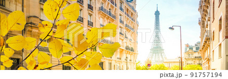 eiffel tour and Paris street 91757194