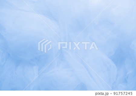 背景素材　白　white　ホワイト　チュール　BG　白背景　テキストスペース　背景　青　ブルー 91757245