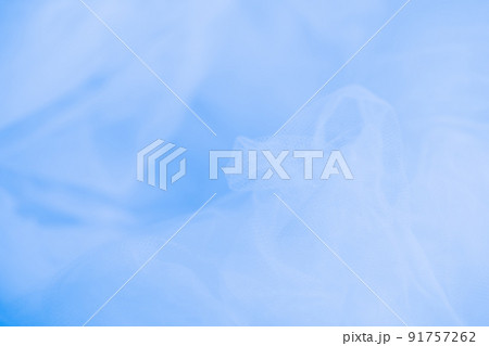 背景素材　白　white　ホワイト　チュール　BG　白背景　テキストスペース　背景　青　ブルー 91757262