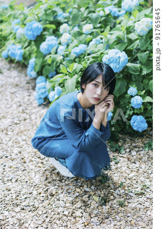 紫陽花 女性 ポートレート 紫陽花 女性 ポートレート 91765645