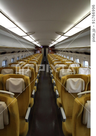 秋田新幹線E6系（普通車指定席：電車内） 91766996