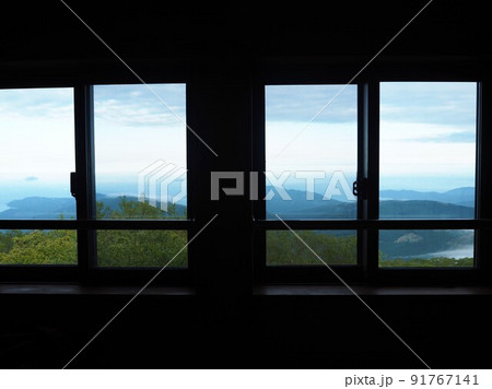 窓越しの三陸海岸 窓越しの三陸海岸 91767141