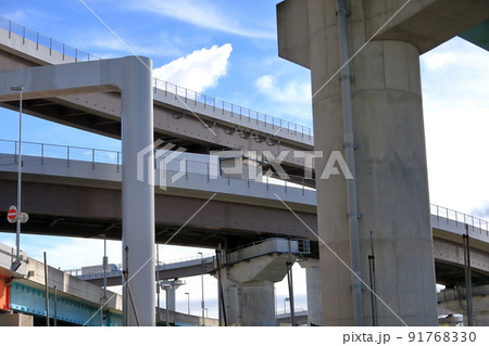 高谷ジャンクションの高架道路 高谷ジャンクションの高架道路 91768330