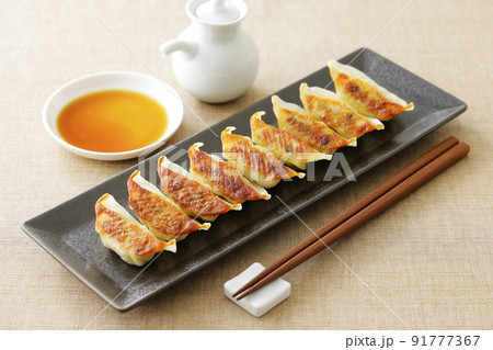 焼き餃子 91777367